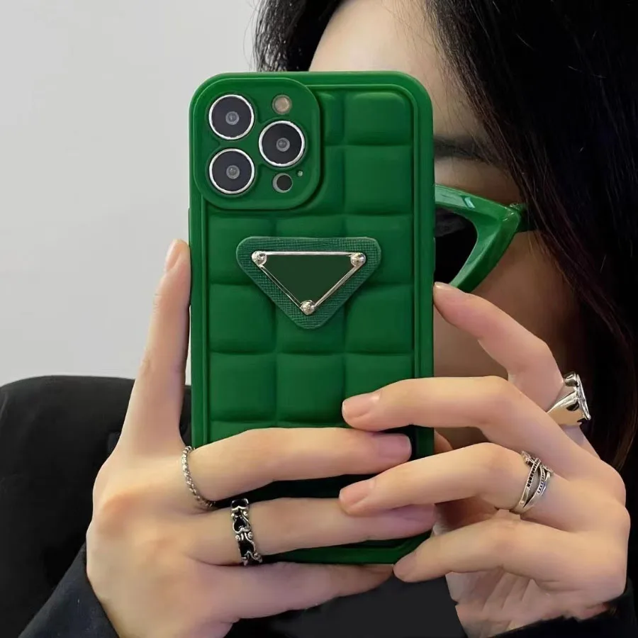 

Trendy Brand Mobile Phone Protective Cover for Women, Suitable for Apple 15Pro Max, iPhone 15, 14, 13, 12