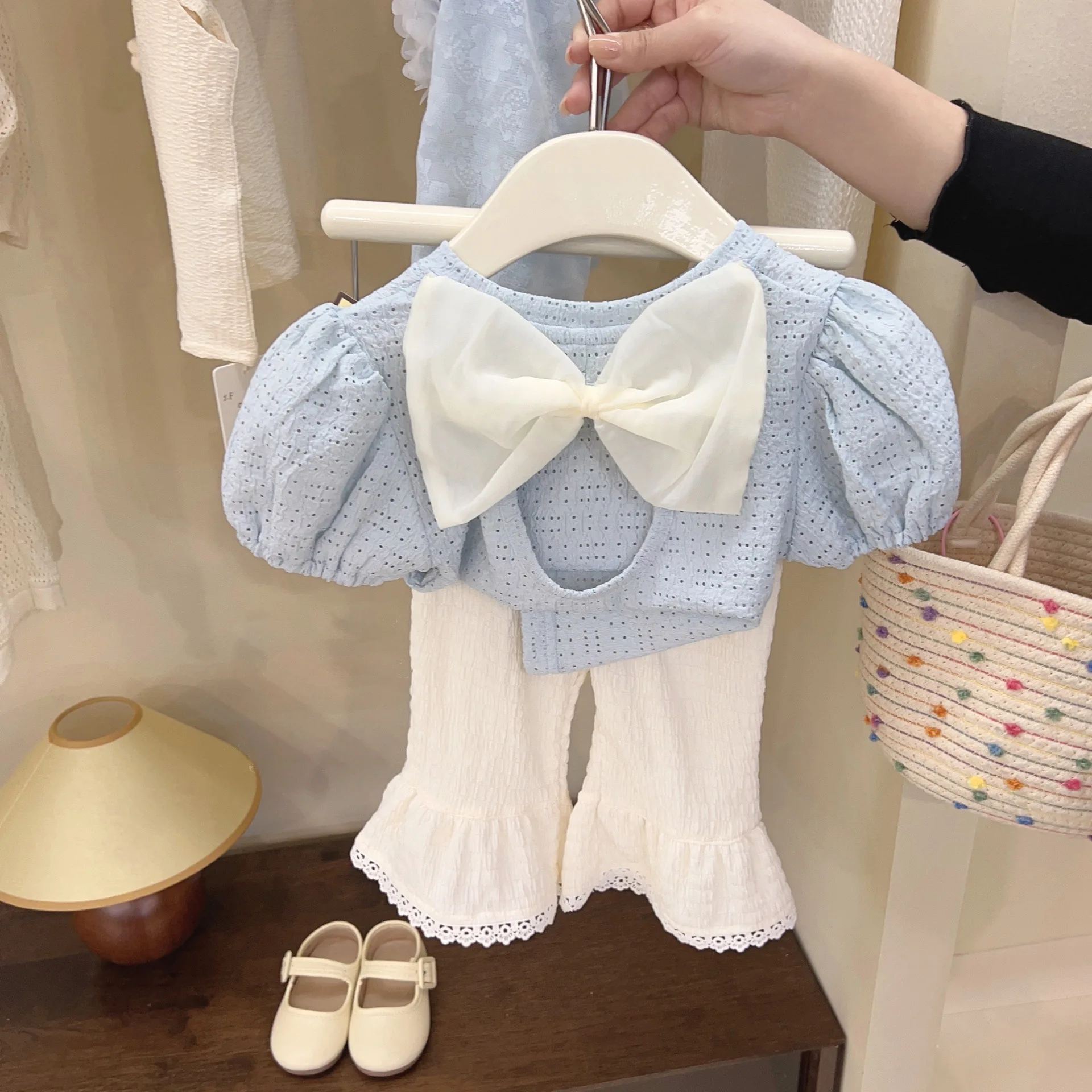 

New Summer Child Clothes Sets Short Sleeve O Neck Bow Tops Pants Kids Tracksuits 2 Piece Sets Designer Girls Clothes Set 18M-7T