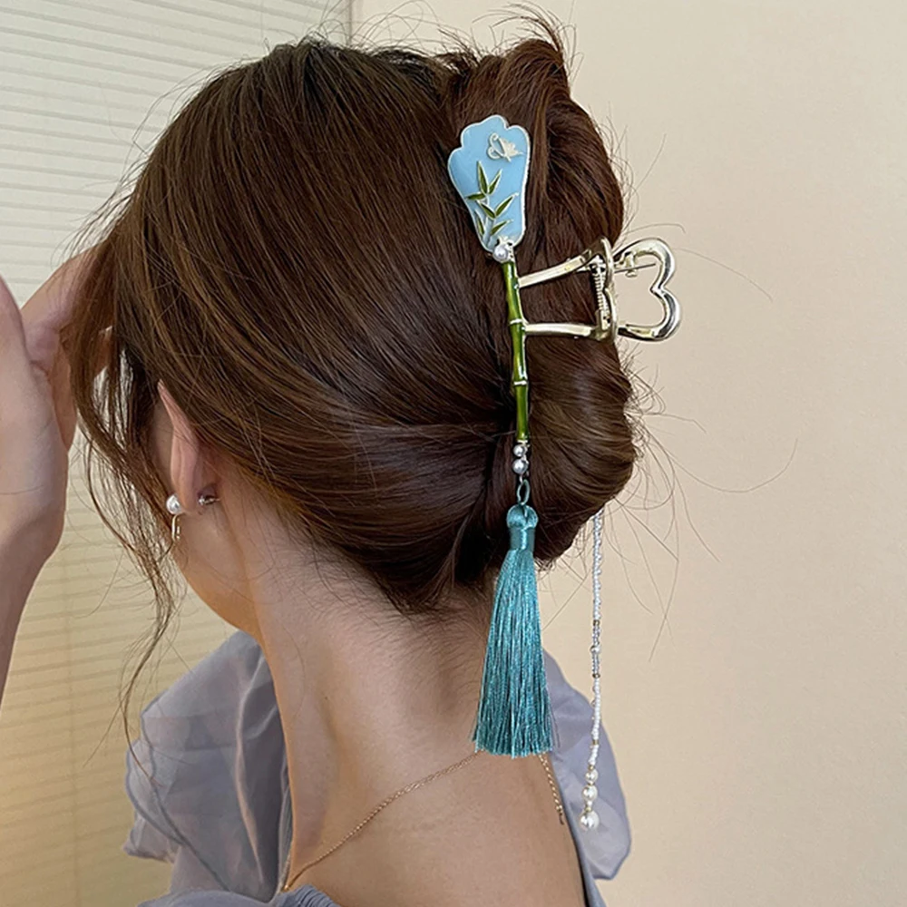 

Palm-Leaf Fan Bamboo Hair Claw Clip Chinese Style Metal Hairpin Tassel Pearl Hair Clip Barrette for Womens Hair Accessories Gift