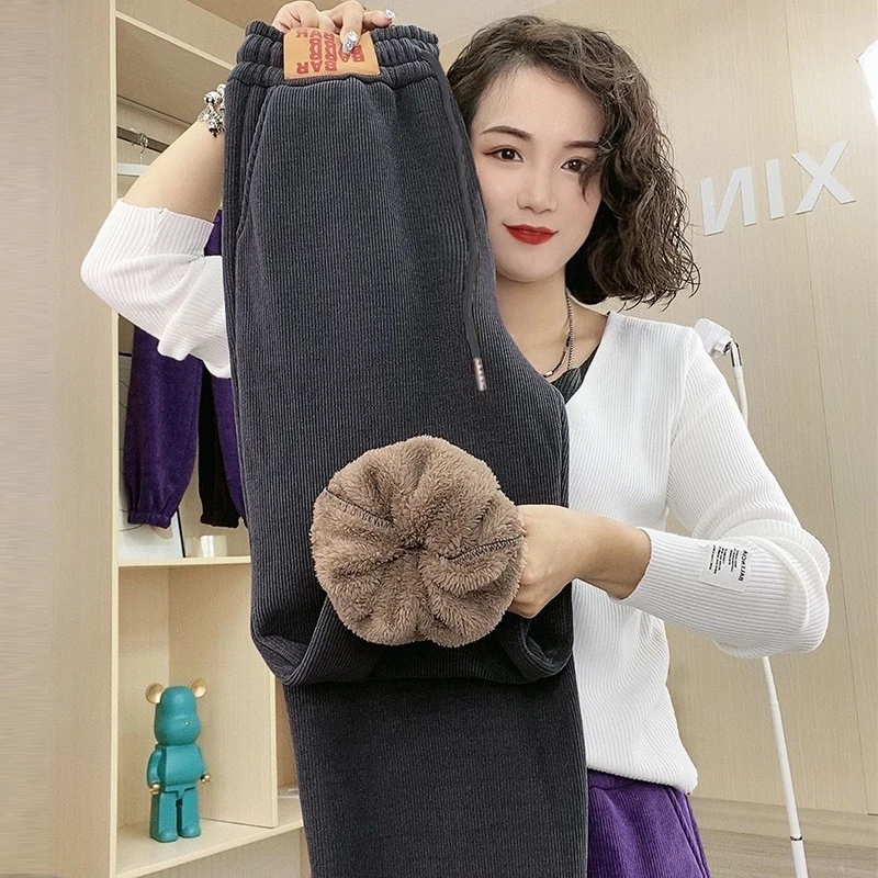 Women Warm Lambwool Sweatpants 2024 Korean Fashion Drawstring Wasit Winter Trousers Ladies Vintage Fleece Lined Harem Pantalones