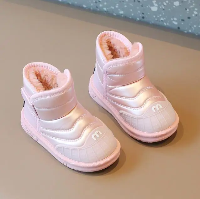 

2023 New Girls Short Snow Boots Children Fashion Kids Round-toe Boys Snow Shoes Casual Leather Boots Drop Shipping Sport Shoes