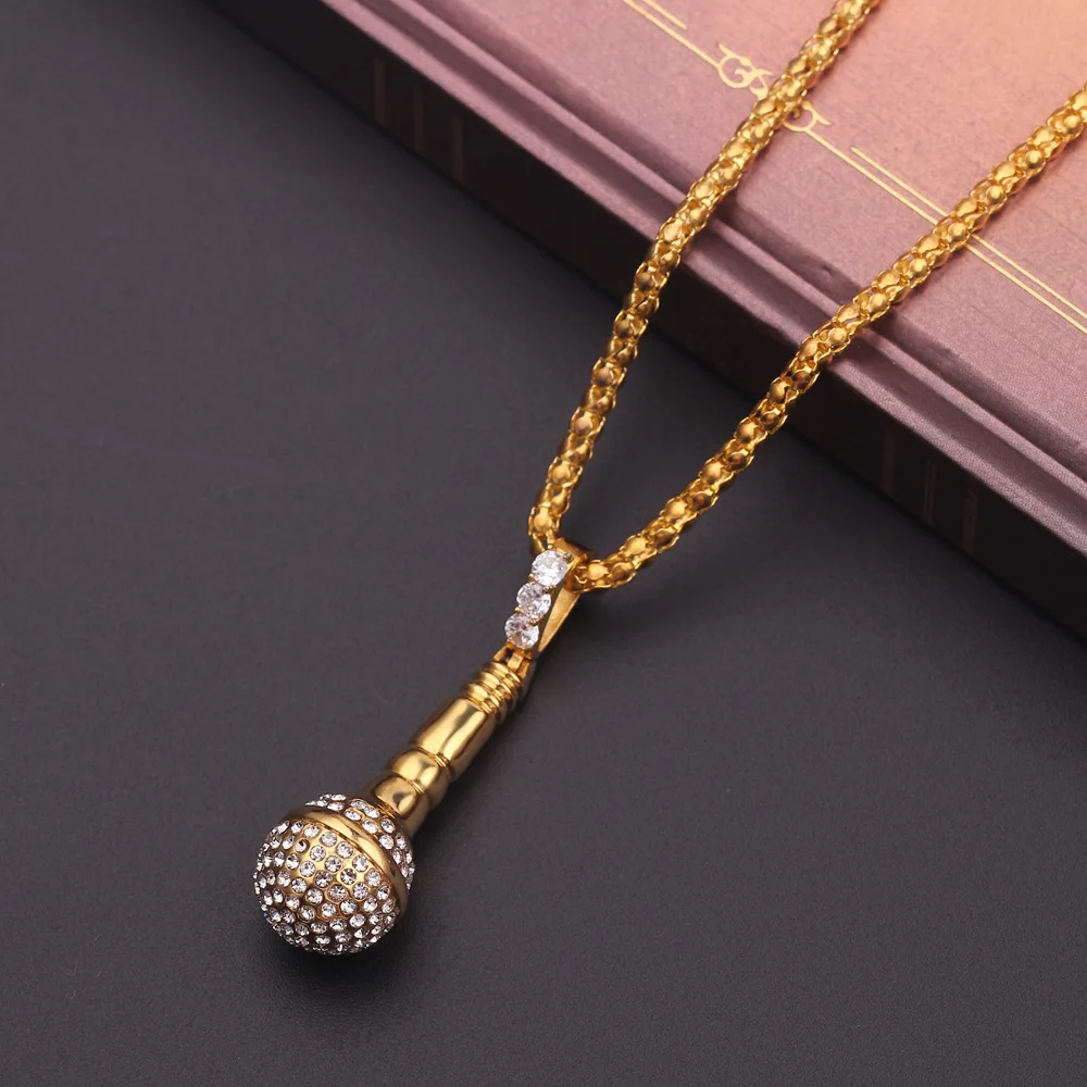 

New Personality Gold Plated Microphone Necklace Man Woman Hip Hop Rock Encrusted Microphone Pendant Accessories Party Jewelry