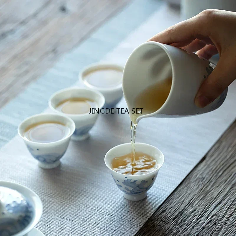 1 Chinese ceramic tea cup travel personal meditation cup hand-painted wave ceramic tea bowl household tea set