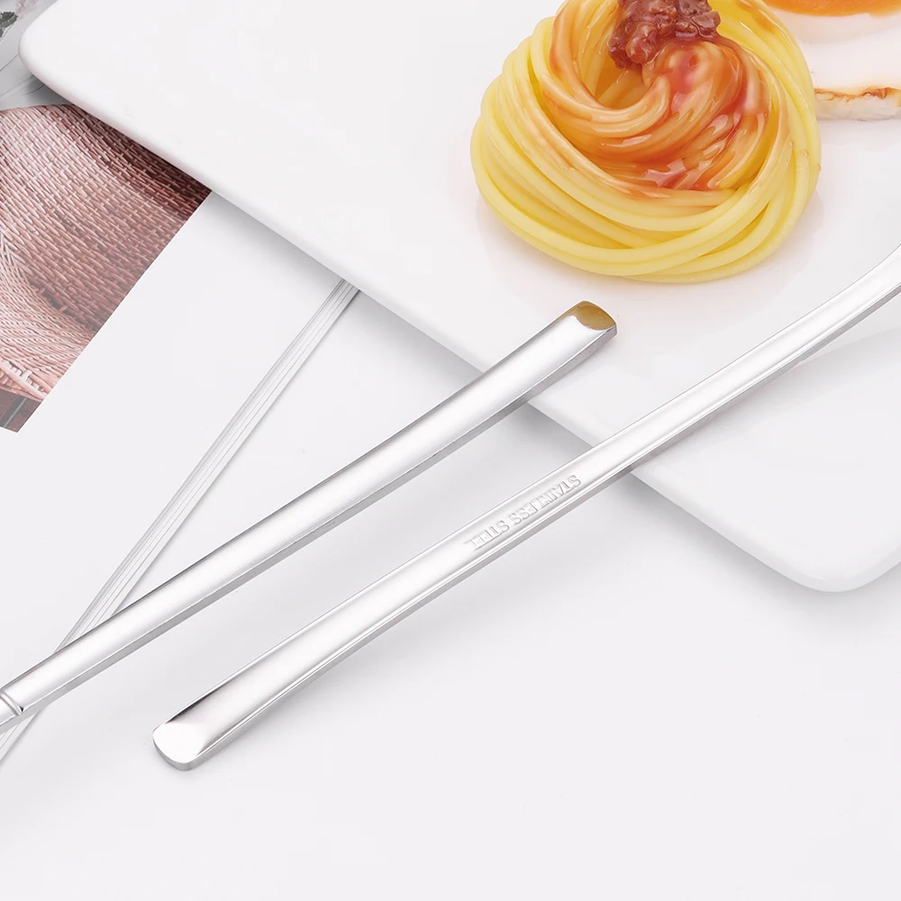 Lot de 4/6/12 Cuillères de Table Fines en Acier Inoxydable, Couverts Simples Effet Miroir pour Soupe et Dîner