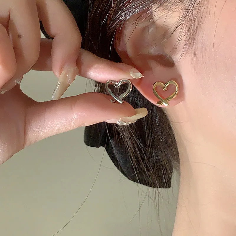 Fashion Painless Silicone Heart Earrings Women Simple Love Ear Clips Girls Korean No-Piercing Earrings Trendy Jewelry Gifts ear clip earrings clip earrings ear clip ear accessories