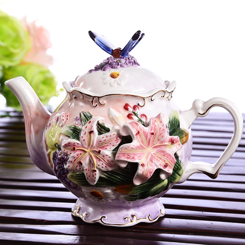 

Ceramic Coffee Mug Coffee Pot English Afternoon Tea Cup Pot Set Lily Hand-painted Underglaze Color Tea Set Home Gift Tea Cup Set