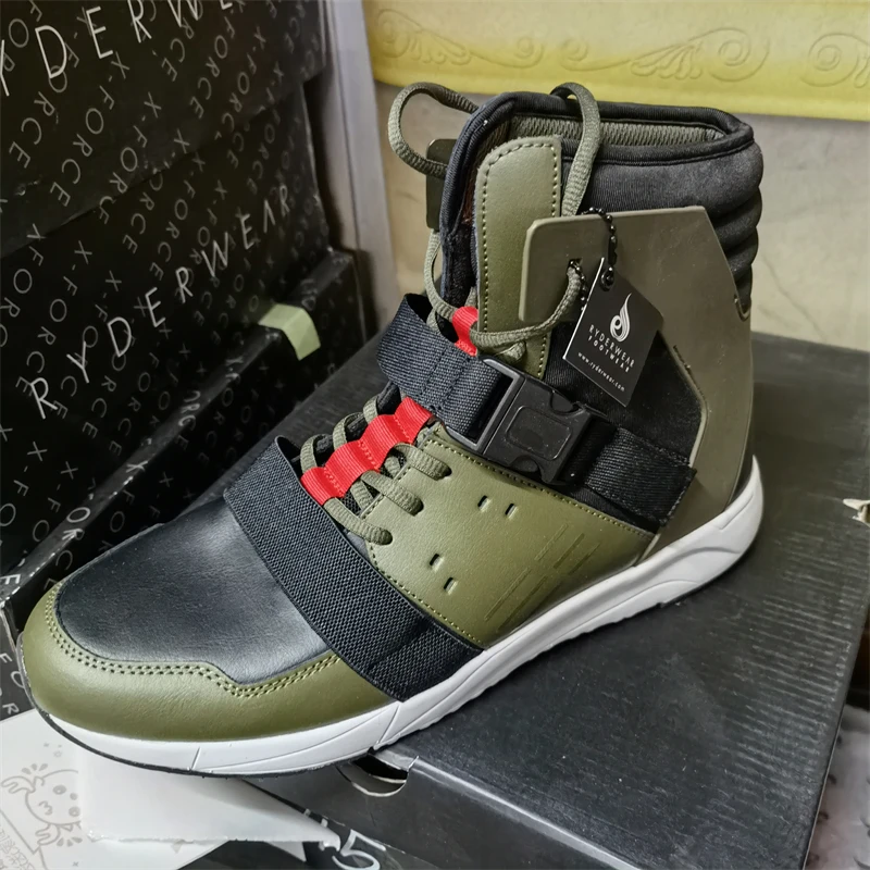 New Professional Wrestling and Boxing Shoes, Lightweight Sneakers Mens Mesh Breathable Trainers Flight Wrestling Boots