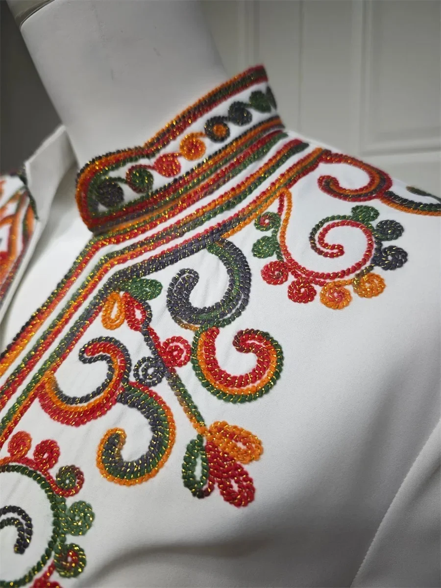 Sc8153778eed549fea8ce8affcd2cfdd9x.jpg?width=900&height=1200&hash=2100