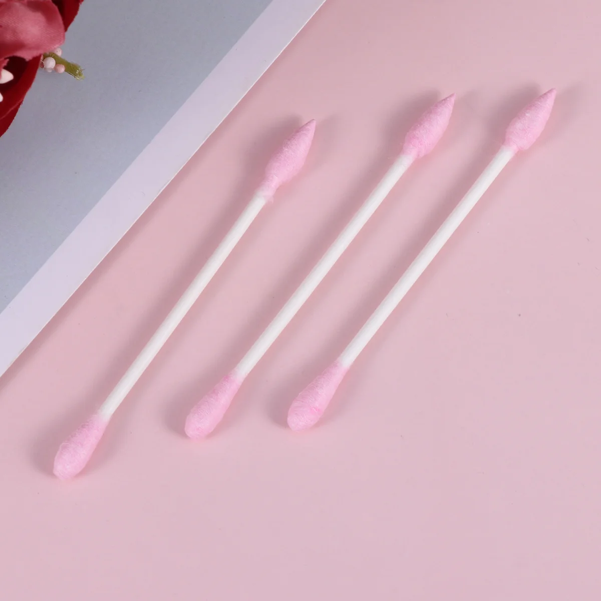 300 Pcs Pink Earbuds Plugs Makeup Tool Cotton Spoon Swabs Beauty Accessories Travel Child 2