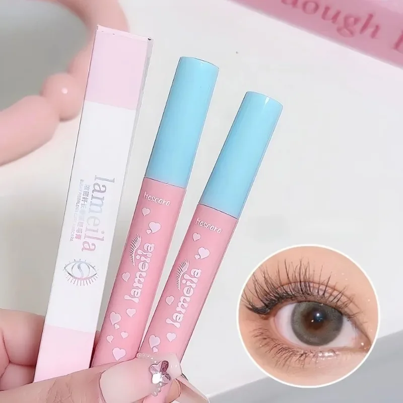 Mascara waterproof a lunga durata per ciglia curve e volumizzate_voghion.com