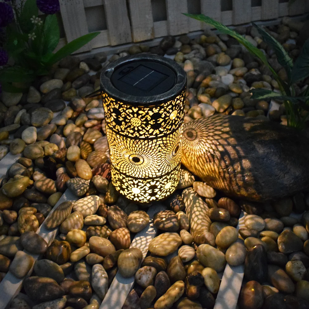 Solar Powered Decorative Hanging Lights 120mAh Hollow Hanging Lights Aesthetic Projection Lamp for Patio Yard Backyard