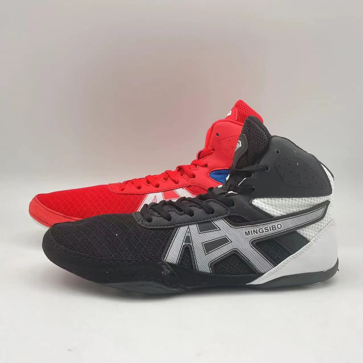 Wrestling shoes male Boxing Shoes Fighting Sanda Strength High Top Shoes light fighting Boots Weightlifting shoe Sneakers 36-45
