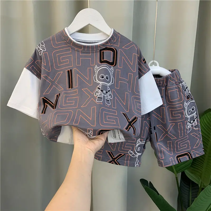 

Summer Children's Short Sleeve Set New Teenage Boys' Handsome Loose Relaxed 2 Piece Set Boys' Short Sleeve T-shirt Shorts Set