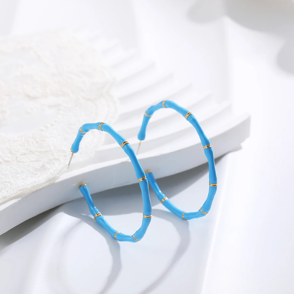 Charm Chic Oil Drip Enamel Bamboo Hoop Earrings for Women Blue Big Circle Huggie Ear Buckle Girl Minimalist Fashion Jewelry Gift