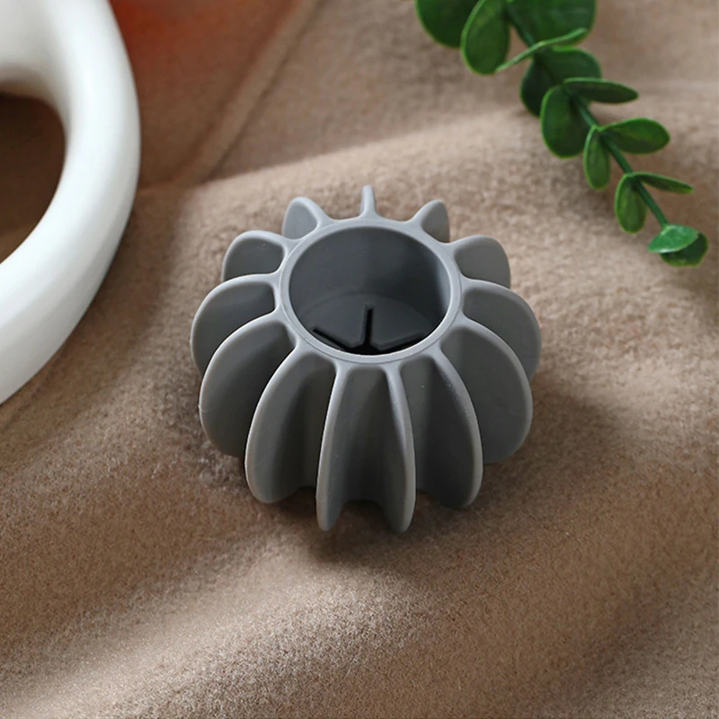 Silicone Laundry Ball Reusable Clothes Hair Cleaning Tool Pet Hair Remover Washing Machine Cat Hair Catcher Cleaner Balls