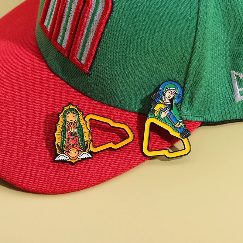 Vintage Mexican-Inspired Enamel Pin - Stylish Retro Jewelry Accessory