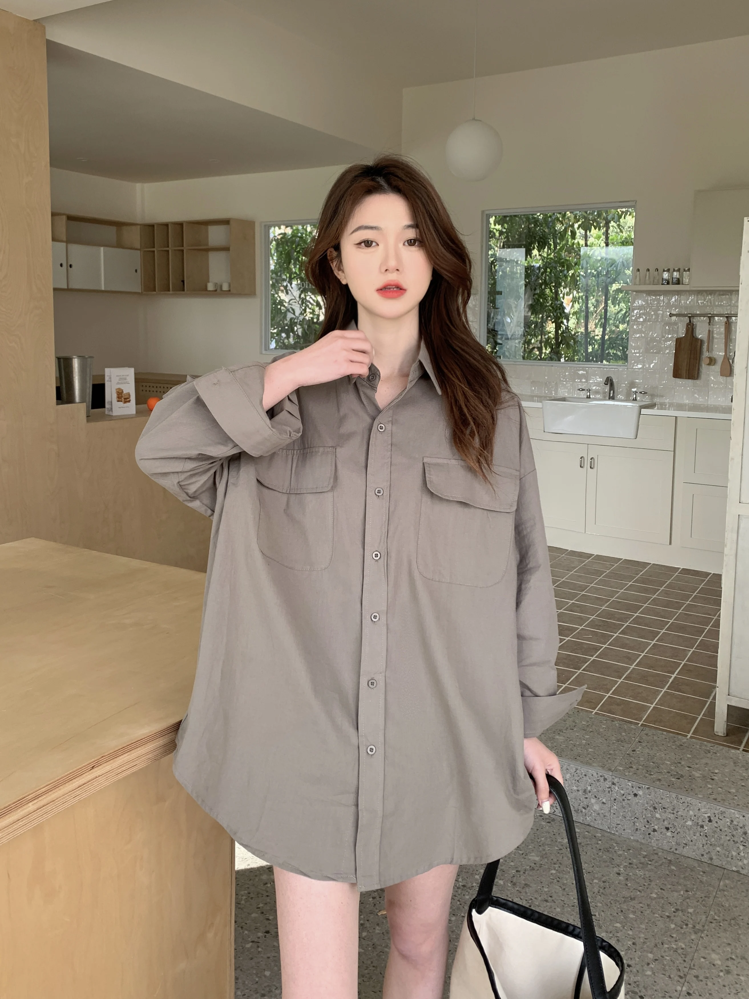 

2023 New Spring Korean Style Women Loose Fit All-matched Turn-down Collar Blouse Fashion Single Breasted Casual Shirts V305