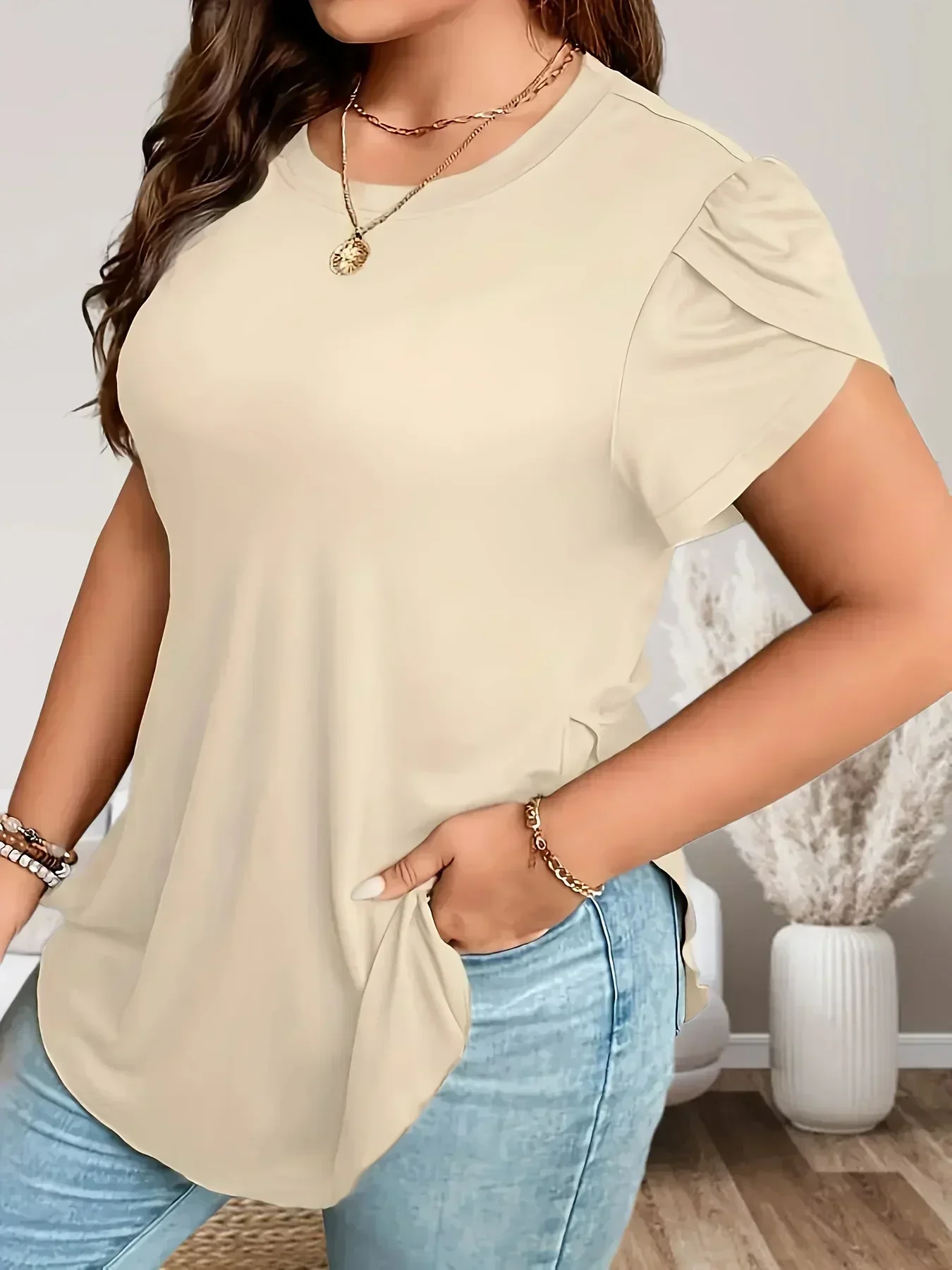 Women Plus Petal Sleeve Curved Hem Shirt Fashionable Style image