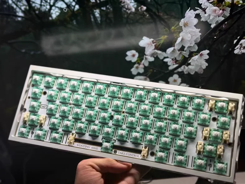 holy60 風 GH60ケース holy60 風 GH60ケース 新しい Holy60 中空キーボードシェル GH60