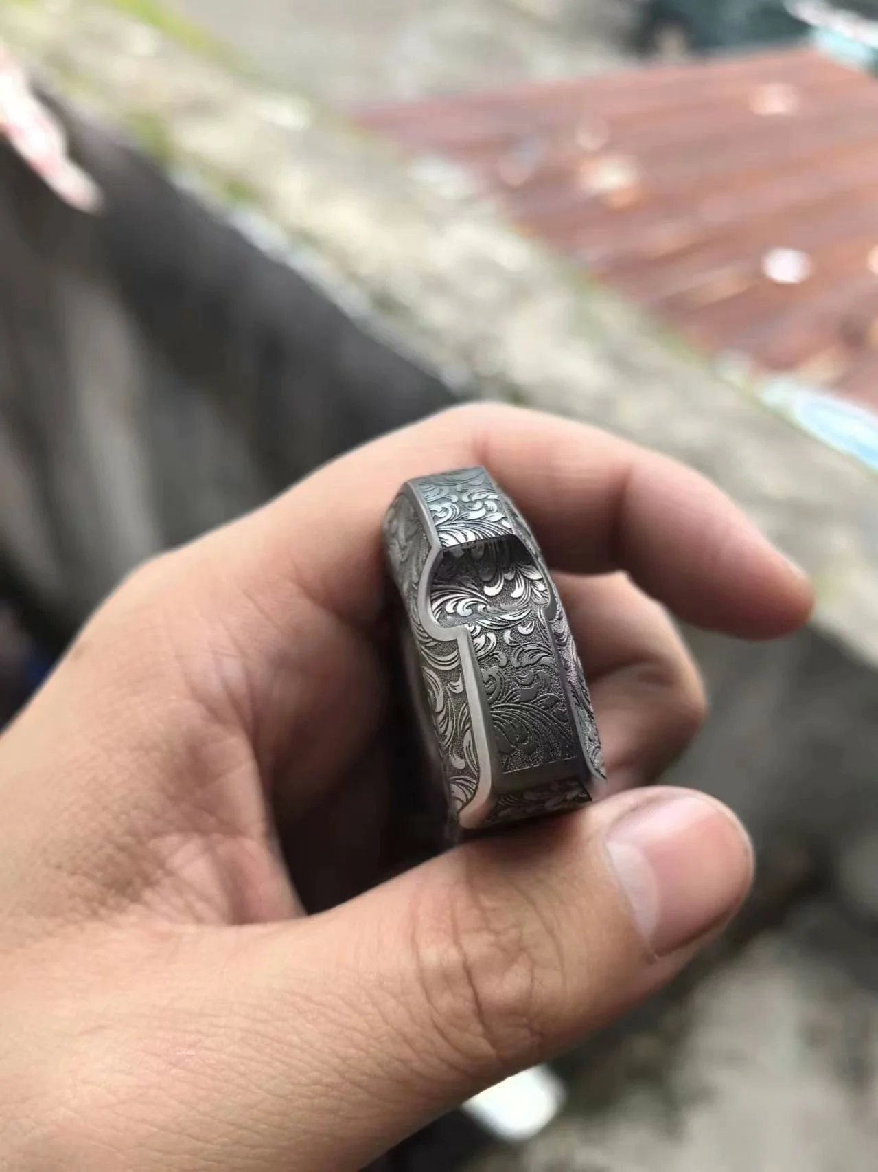 thumb