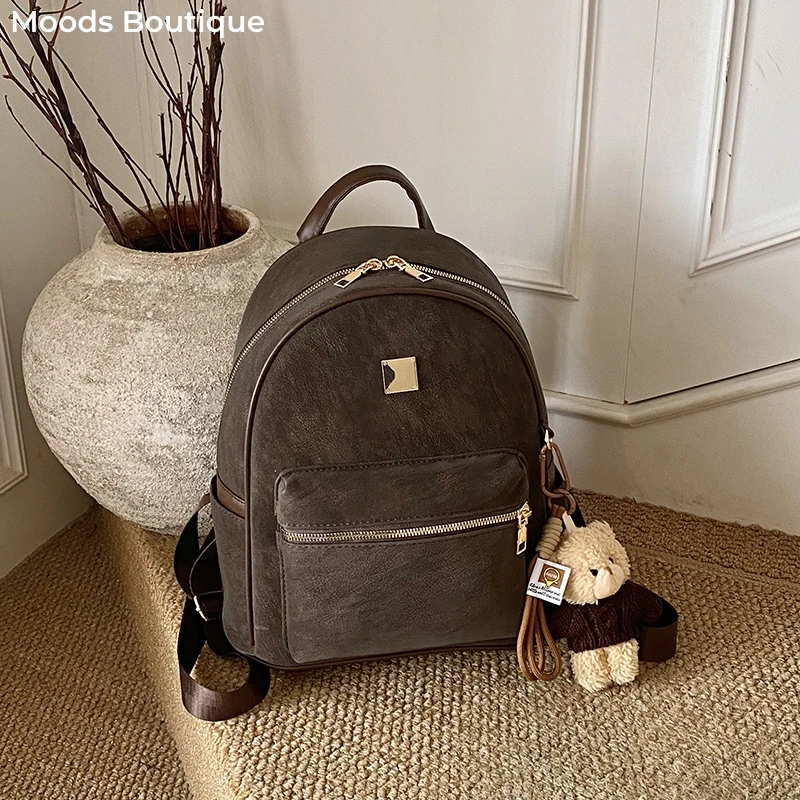 High Quality Fashion Backpacks For Women Pure Color Large Capacity Rucksack With Bear Pendant Casual Street Travelling Knapsacks
