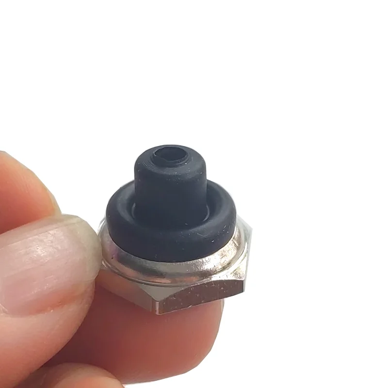 M12 * 0.75 12MM Toggle Switch Waterproof Cap 5pcs
