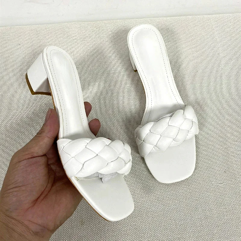 Square Low Heel Woman Sandals Summer Weave Designer Open Toe Fashion Mid Heels Leather Casual Outside Lady Beach Shoes