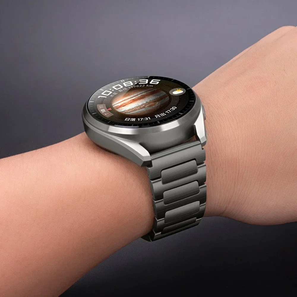 Luxury Titanium Strap - Men's Style Metal Bracelet 22mm