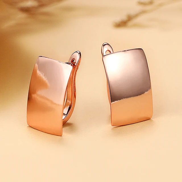 Huitan Rose Gold Square Earrings – Elegant & Fashionable Statement Jewelry for Women 2025 1