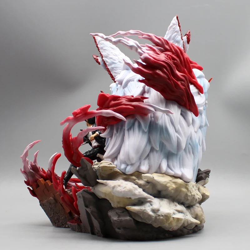 مجسم شخصية آكي هاياكاوا بالمنشار 24 سم