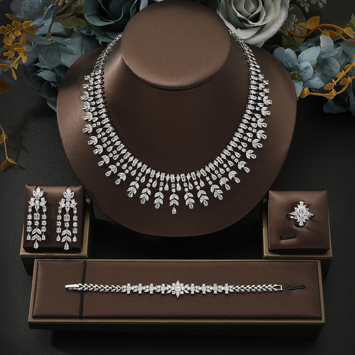 Charming Fashion Luxury Arabian Style Jewelry Set For Women Wedding
