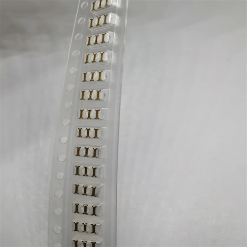 CSTCR4M00G53-R0 마킹: 400 * 세라믹 RES 4.0000MHZ 15PF SMD 재고, 오리지널 10PCs/로트, 100% 신제품
