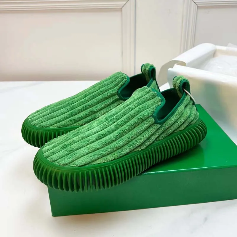 

Knitted Suede Casual Flat Shoes Women Men Round Toe Mixed Color Breathable Sneakers Fashio Outdoors Slip-on Couple Shoes Unisex