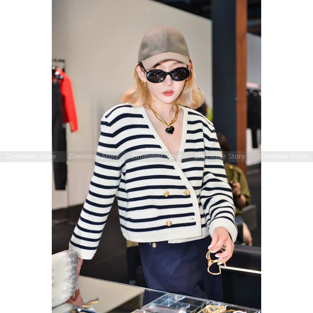 

2023 Autumn new wool blend V-neck striped knit cardigan short jacket women