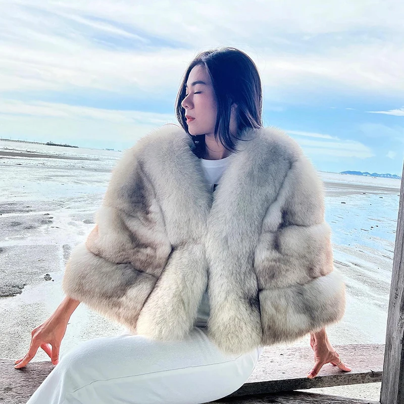 

Cloak Style Fox Real Fur Jacket Women V-neck Thicken Short Outertwear Autumn Winter New Luxury Simple Genuine Fox Fur Coat Lady