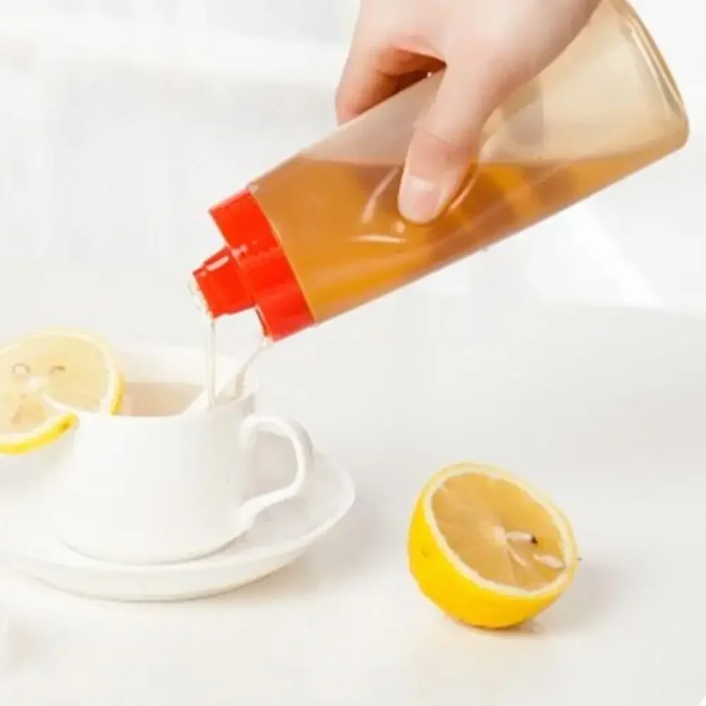 4-hole Multi-purpose Salad Dressing Mayonnaise Squeeze Bottles Olive Oil Bottles with Cap Plastic Tools Kitchen Accessories