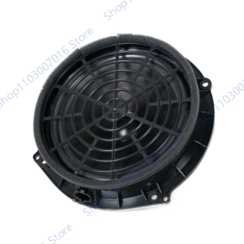 Auto Front Rear Door Speaker Middle Bass Horn For Audi A6 C7 2011-2015