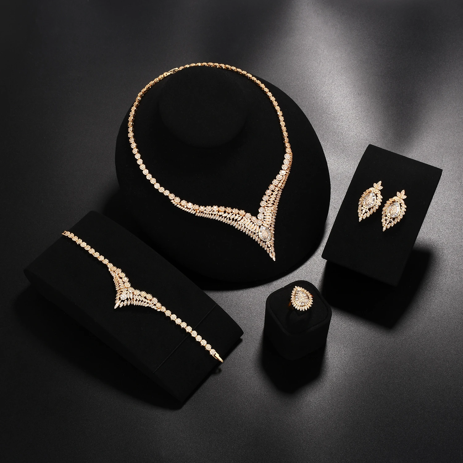 

Cubic zirconia jewelry, ladies' wedding party gifts, Dubai bride jewelry, fashion accessories
