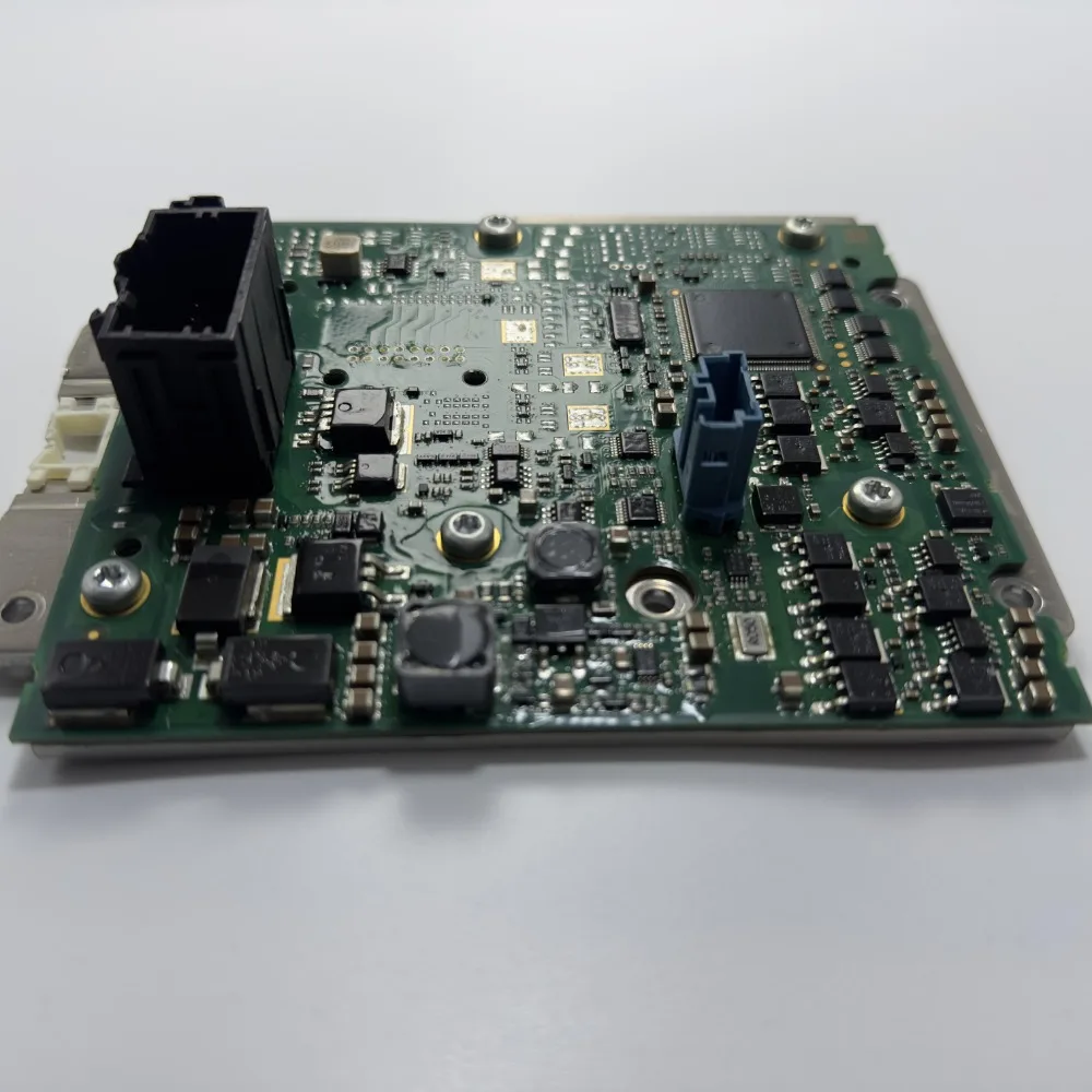 5273338  5273337 24V   Original urea pump computer module ECM ecudi 4931694  1409391 1705244