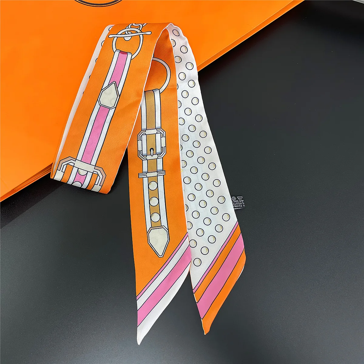 5*90 cm Neue Europäische und Amerikanische Retro Schloss frauen Tasche Griff Kleine Band Twill Streamer Stirnband Schal Großhandel – Detail 9