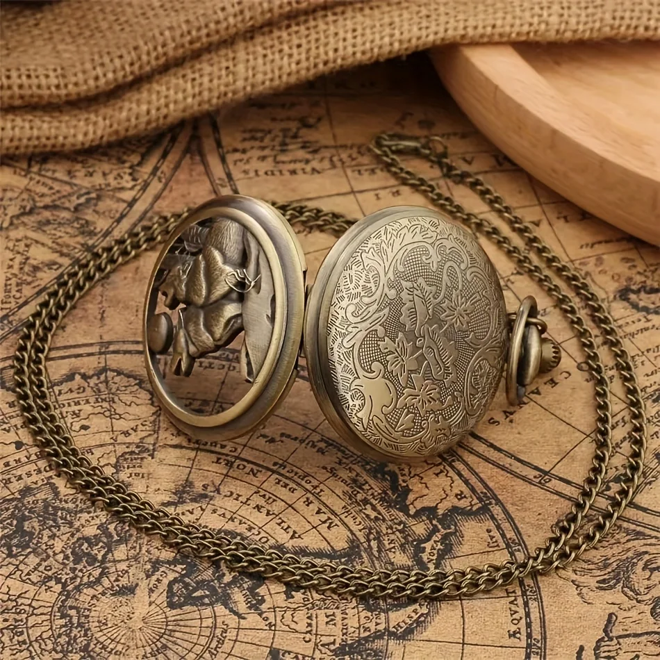Vintage Bronze Exquisite Cool Wolf Carved Quartz Pocket Watch Necklace Watch Pendant Pocket Watch Unisex Timepiece