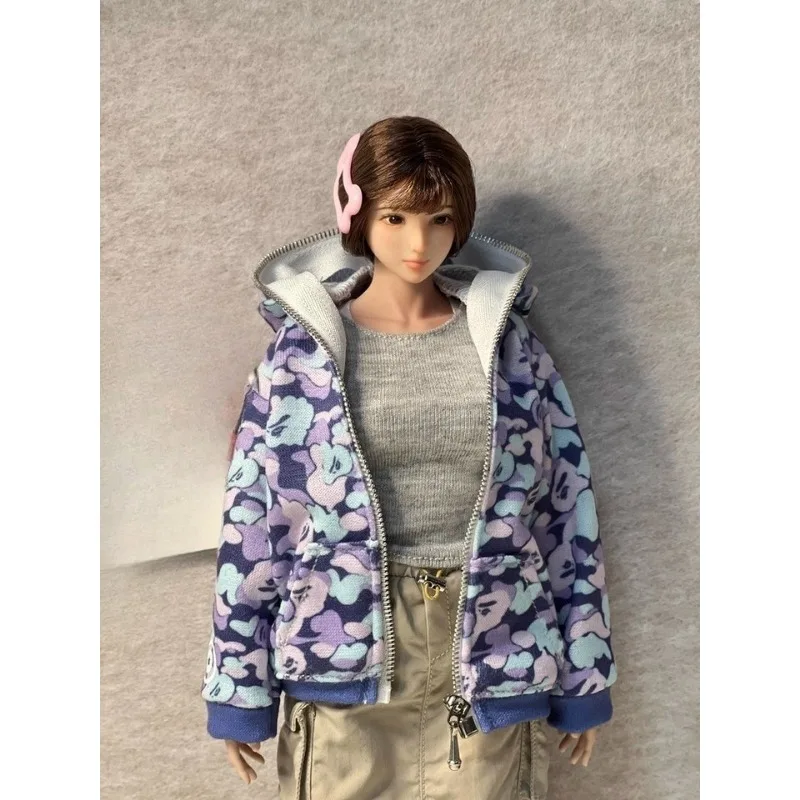 1/6 Maßstab Herren/Damen Mode Tarnmuster Doppelhut Kapuzenjacke Mantel Kleidungsmodell für 12-Zoll Actionfiguren Körperdekoration