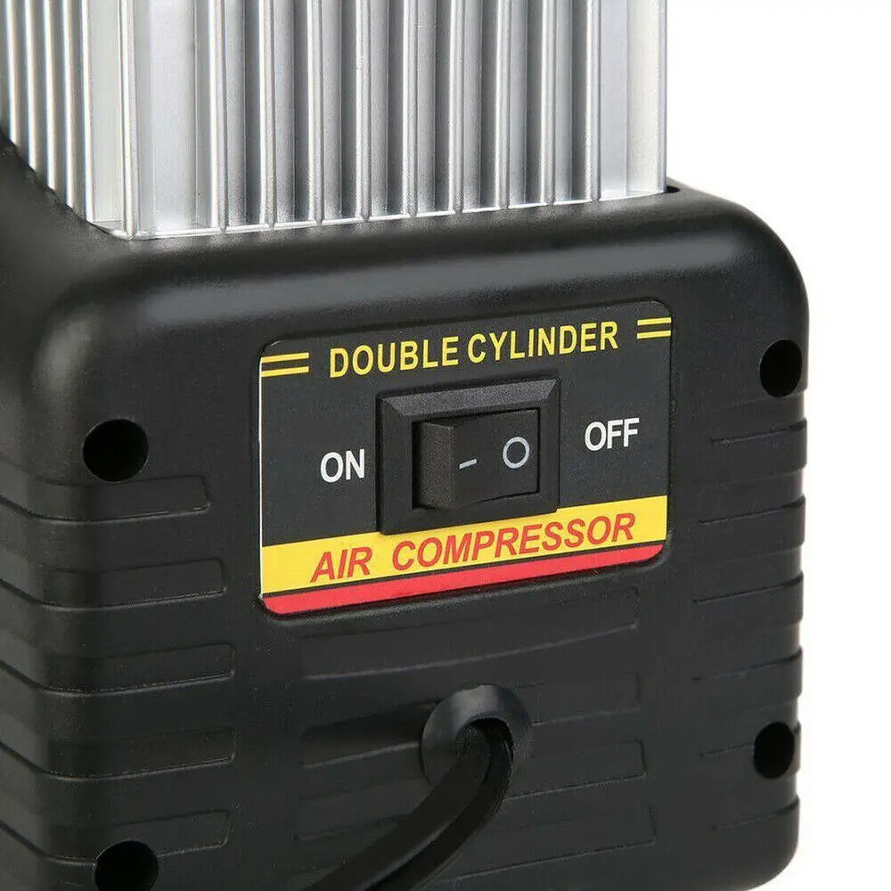 Luftpumpe i brug til oppumpning af dæk til demonstration