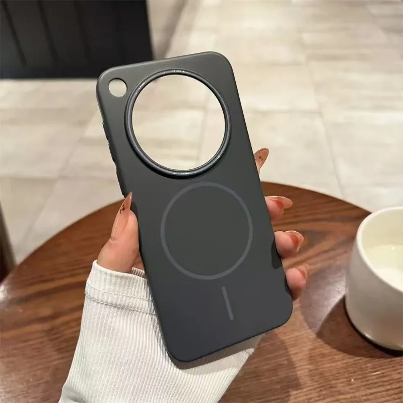 Matte Hard PC Cover with Ultra Magnetic Magsafe Wireless Charging and Shockproof Bumper