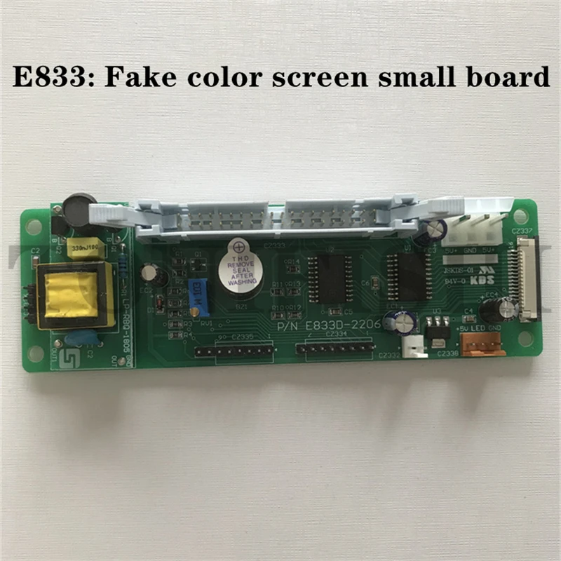 E833