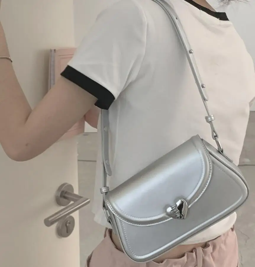 Love buckle Silver Crossbody Shoulder Bags for Women 2023 Y2K Small Purse PU Leather Luxury Brand Female Underarm Bag Handbags