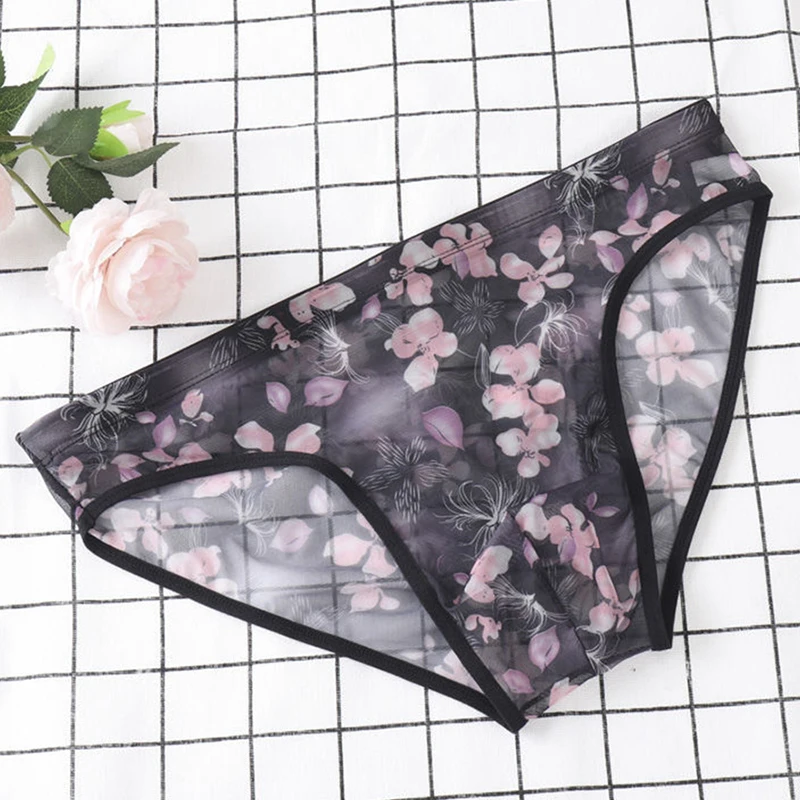 Flower Embroidery Girl Underwear With Chest Pad