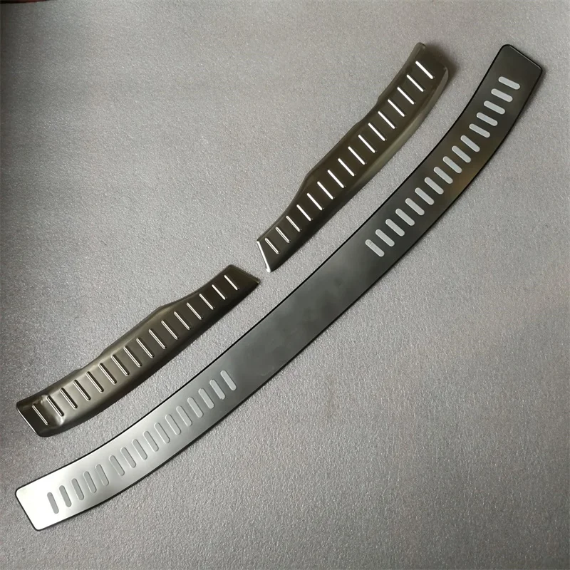 

For Honda CR-V Cav 2007 2008 2009 2010 2011 Stainless Steel Rear Bumper Protector Trunk Guard Tread Plate Trim