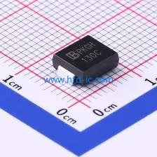 

(100 шт.) 100% Новый чипсет 1.5SMC130CA,DFLS220L-7, SMBJ440CA, B330-13-F