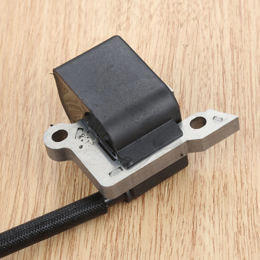 Description Picture 4 of itemIgnition Coil Assembly For HUSQVARNA-26 36 136 137 141 235 240 Chainsaw Parts 75229 530 03 92-39 545063901 Chainsaws Accessories